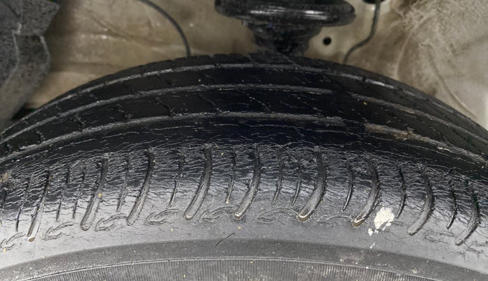 2020 Maruti S PRESSO VXI+, Petrol, Manual, 46,812 km, Left Front Tyre Tread