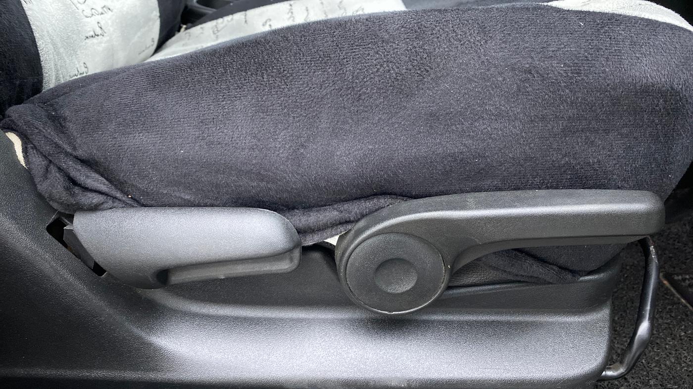 2018 Maruti Vitara Brezza ZDI, Diesel, Manual, 67,662 km, Driver Side Adjustment Panel
