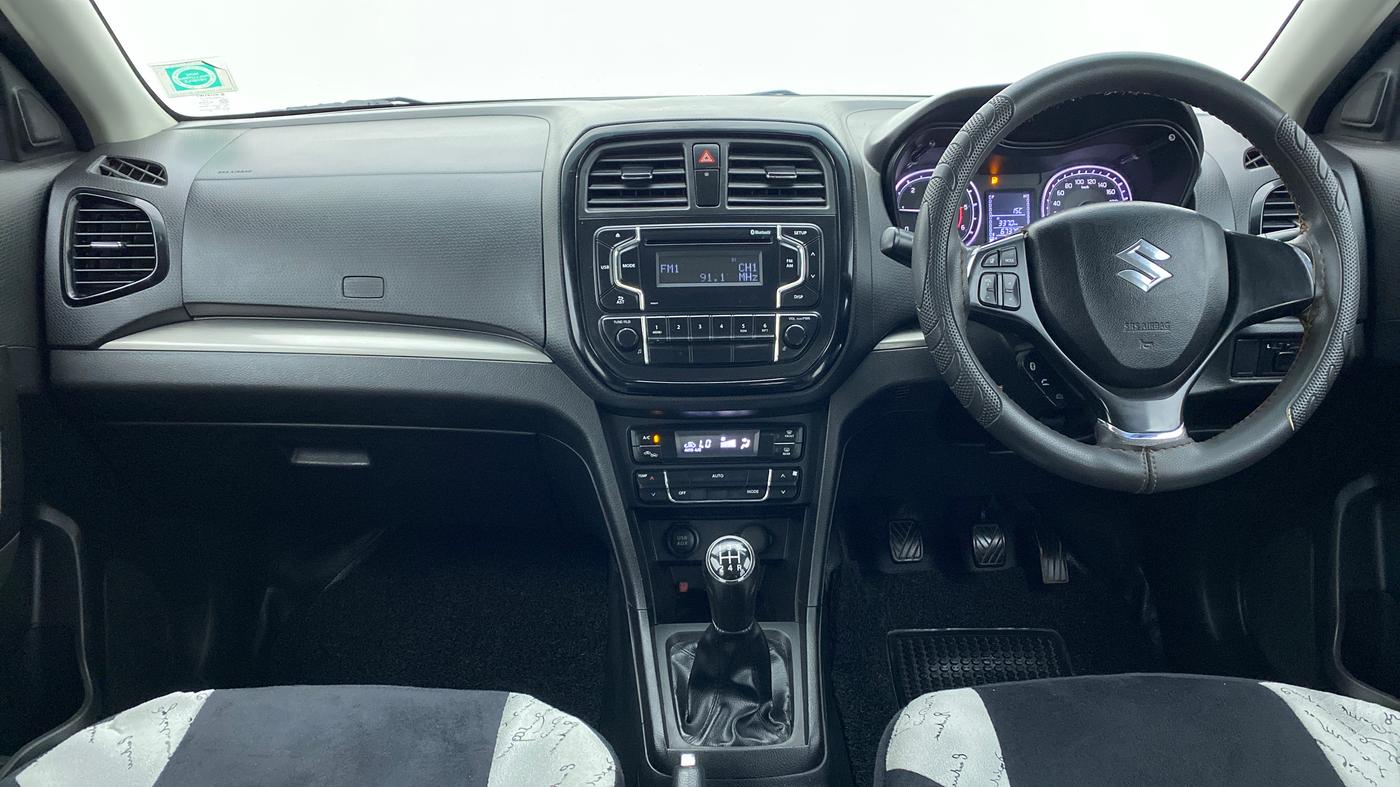 2018 Maruti Vitara Brezza ZDI, Diesel, Manual, 67,662 km, Dashboard