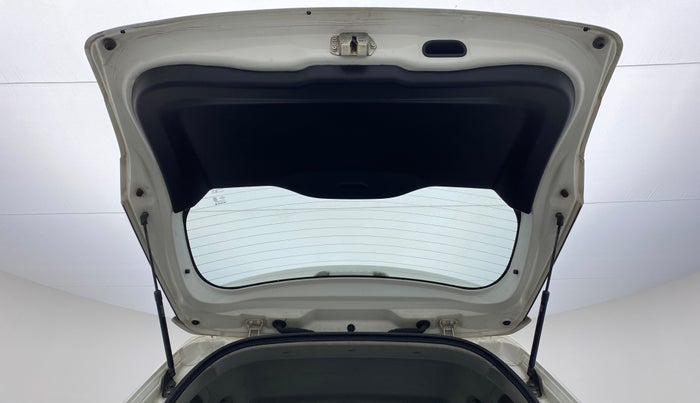 2018 Maruti Vitara Brezza ZDI, Diesel, Manual, 67,662 km, Boot Door Open