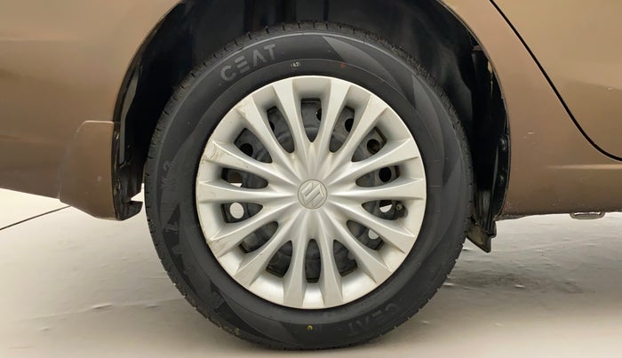 2016 Maruti Ciaz VXI (O), Petrol, Manual, 79,851 km, Right Rear Wheel
