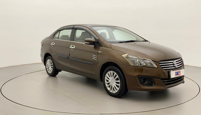 2016 Maruti Ciaz VXI (O), Petrol, Manual, 79,851 km, Right Front Diagonal