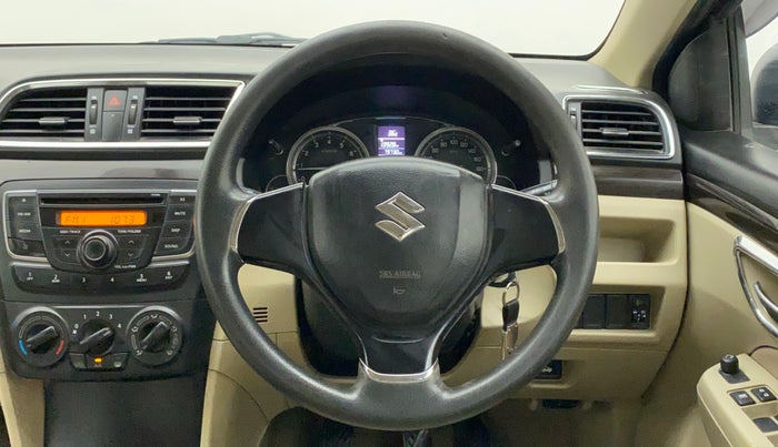 2016 Maruti Ciaz VXI (O), Petrol, Manual, 79,851 km, Steering Wheel Close Up