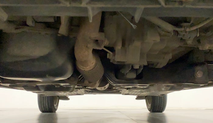 2015 Volkswagen Polo HIGHLINE1.2L, CNG, Manual, 61,139 km, Front Underbody