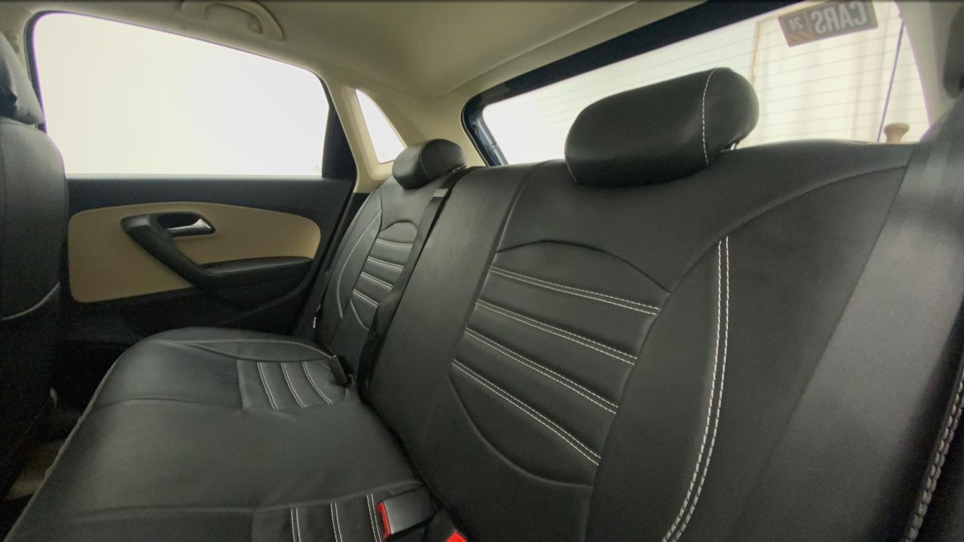 2015 Volkswagen Polo HIGHLINE1.2L, CNG, Manual, 61,139 km, Right Side Rear Door Cabin