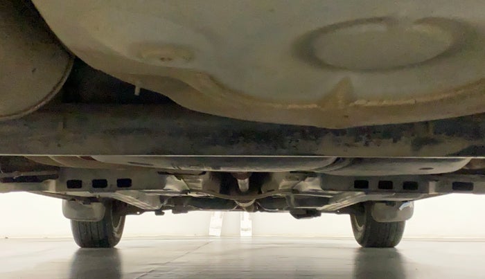 2015 Volkswagen Polo HIGHLINE1.2L, CNG, Manual, 61,139 km, Rear Underbody