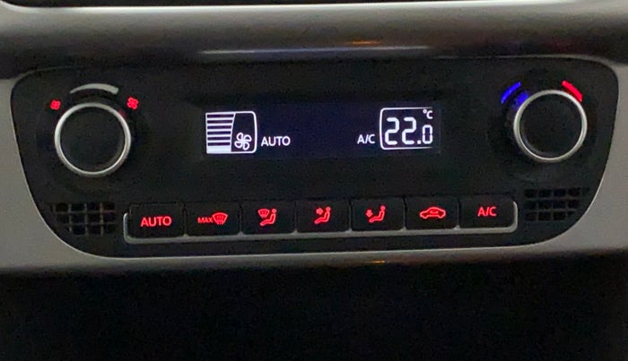 2015 Volkswagen Polo HIGHLINE1.2L, CNG, Manual, 61,139 km, Automatic Climate Control