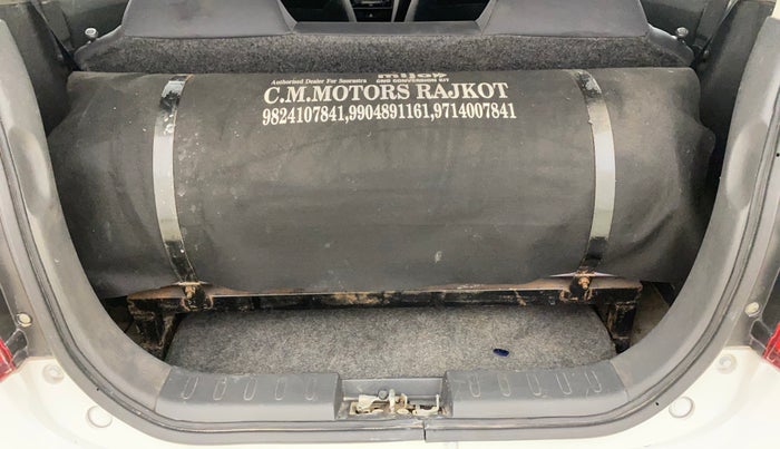 2017 Maruti Alto 800 LXI, CNG, Manual, 80,699 km, Boot Inside