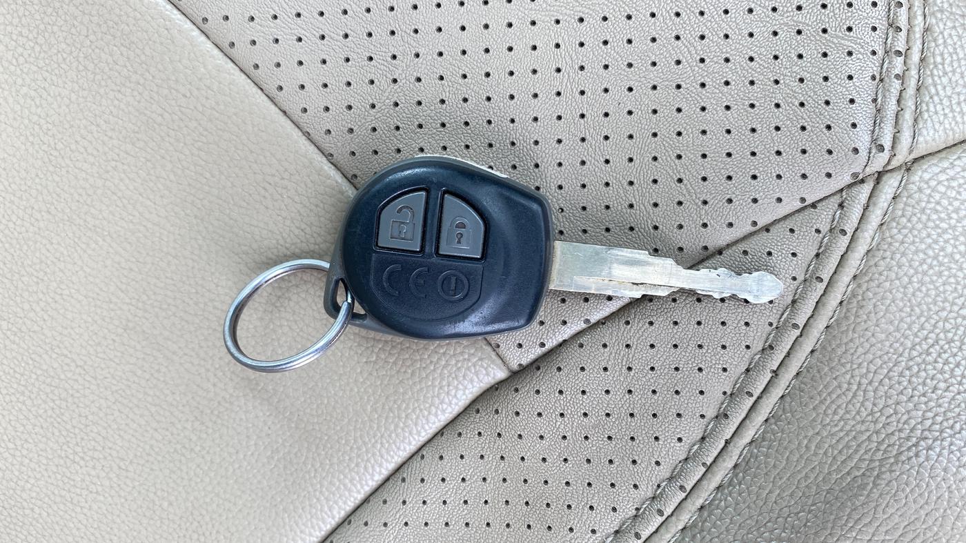 2024 Maruti Ertiga   VXI (O) CNG, CNG, Manual, 83,222 km, Key Close Up