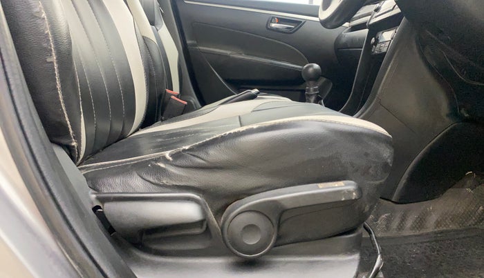 2015 Maruti Swift ZDI, Diesel, Manual, 1,49,958 km, Driver Side Adjustment Panel