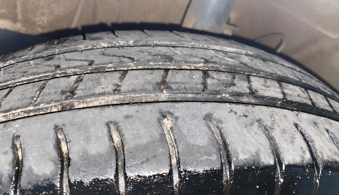 2020 Hyundai NEW SANTRO MAGNA, Petrol, Manual, 29,685 km, Left Front Tyre Tread