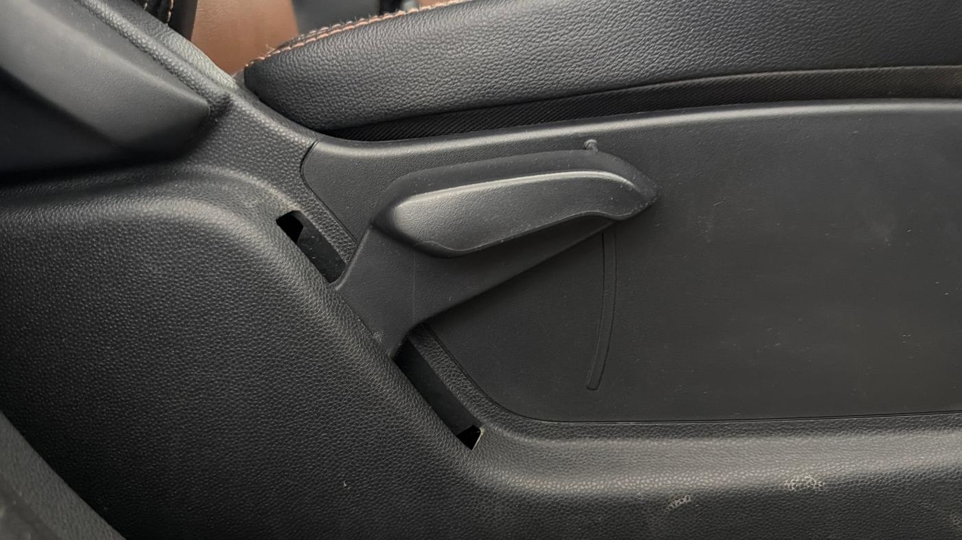 2019 Ford Ecosport TITANIUM 1.5L PETROL, Petrol, Manual, 29,730 km, Driver Side Adjustment Panel