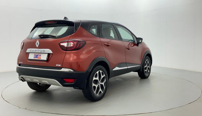 2017 Renault Captur PLATINE DUAL TONE, Diesel, Manual, 27,684 km, Right Back Diagonal (45- Degree) View