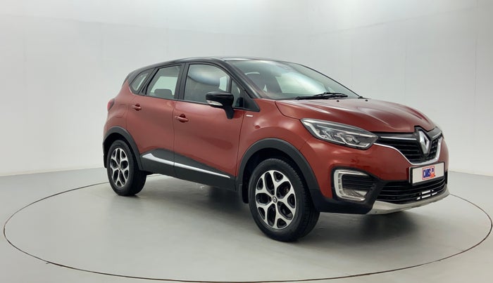 2017 Renault Captur PLATINE DUAL TONE, Diesel, Manual, 27,684 km, Right Front Diagonal (45- Degree) View