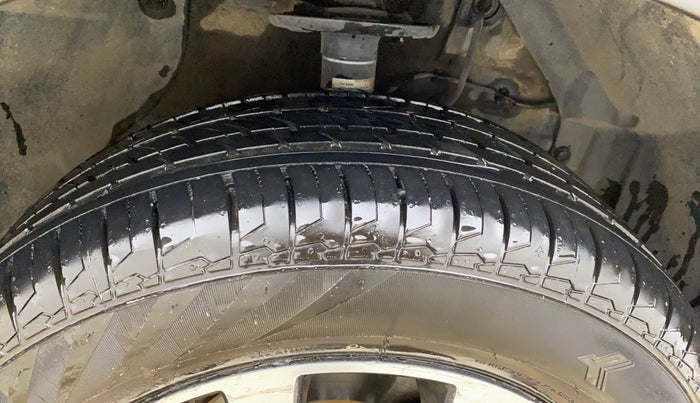 2021 Maruti S Cross DELTA 1.5, CNG, Manual, 1,37,195 km, Right Front Tyre Tread