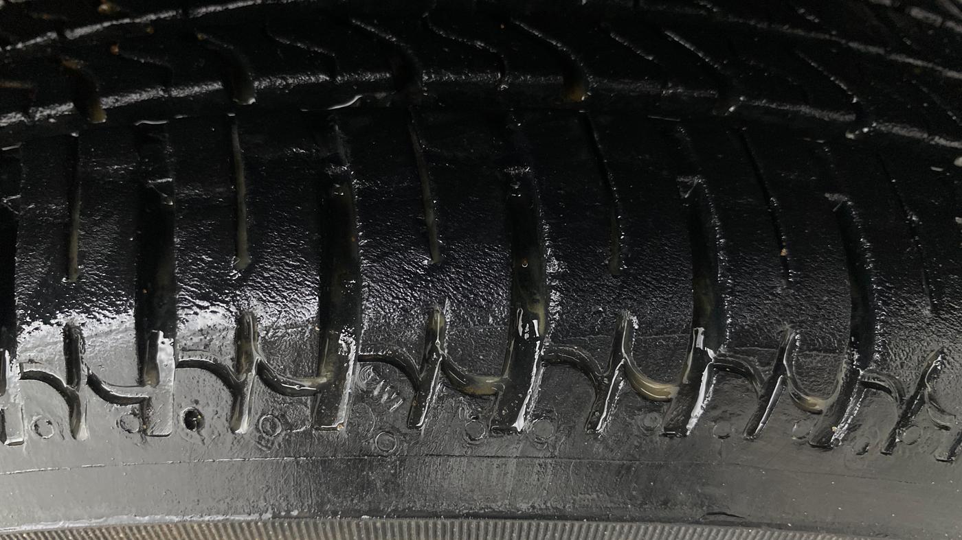 2015 Tata Nano TWIST XTA, Petrol, Automatic, 31,184 km, Right Front Tyre Tread