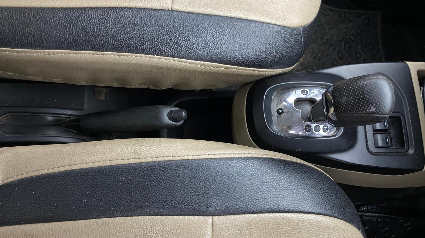 2015 Tata Nano TWIST XTA, Petrol, Automatic, 31,184 km, Gear Lever
