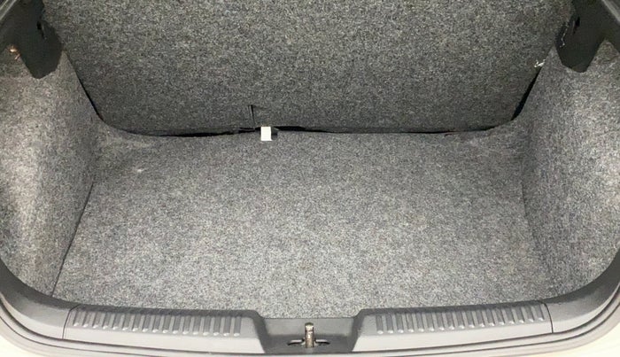 2022 Volkswagen Polo TRENDLINE 1.0L, Petrol, Manual, 35,029 km, Boot Inside