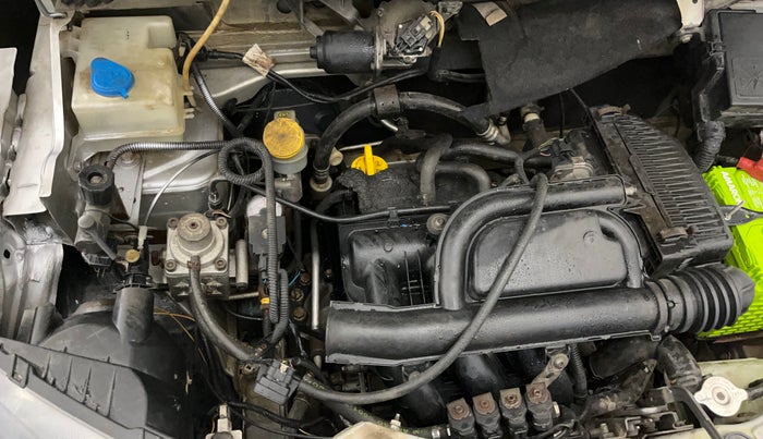 2016 Renault Kwid RXL, CNG, Manual, 64,529 km, Engine View - Right