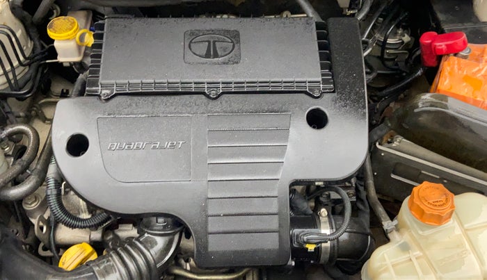 2012 Tata Indica Vista VX QUADRAJET, Diesel, Manual, 59,704 km, Engine Bonet View