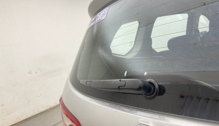 2019 Renault TRIBER RXZ, Petrol, Manual, 1,00,049 km, Rear Wiper