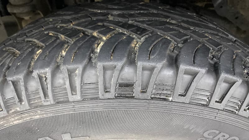 2016 Mahindra TUV300 T8, Diesel, Manual, 88,654 km, Left Front Tyre Tread