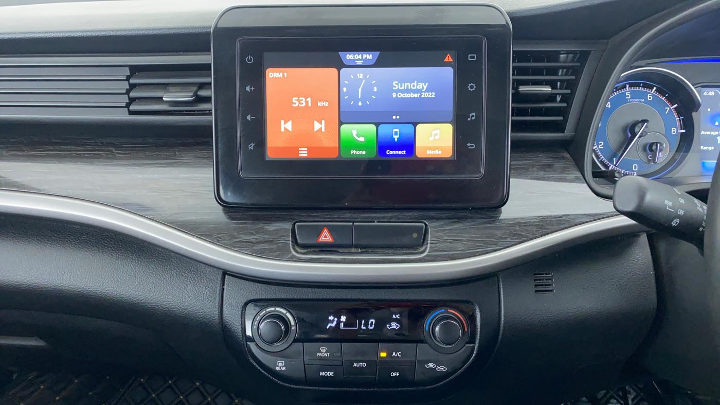 2019 Maruti XL6 ALPHA SHVS  MT, Petrol, Manual, 31,724 km, Air Conditioner