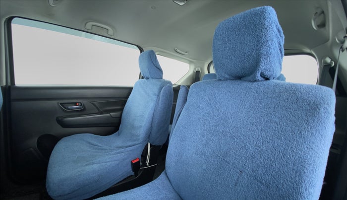 2019 Maruti XL6 ALPHA SHVS  MT, Petrol, Manual, 31,724 km, Right Side Rear Door Cabin