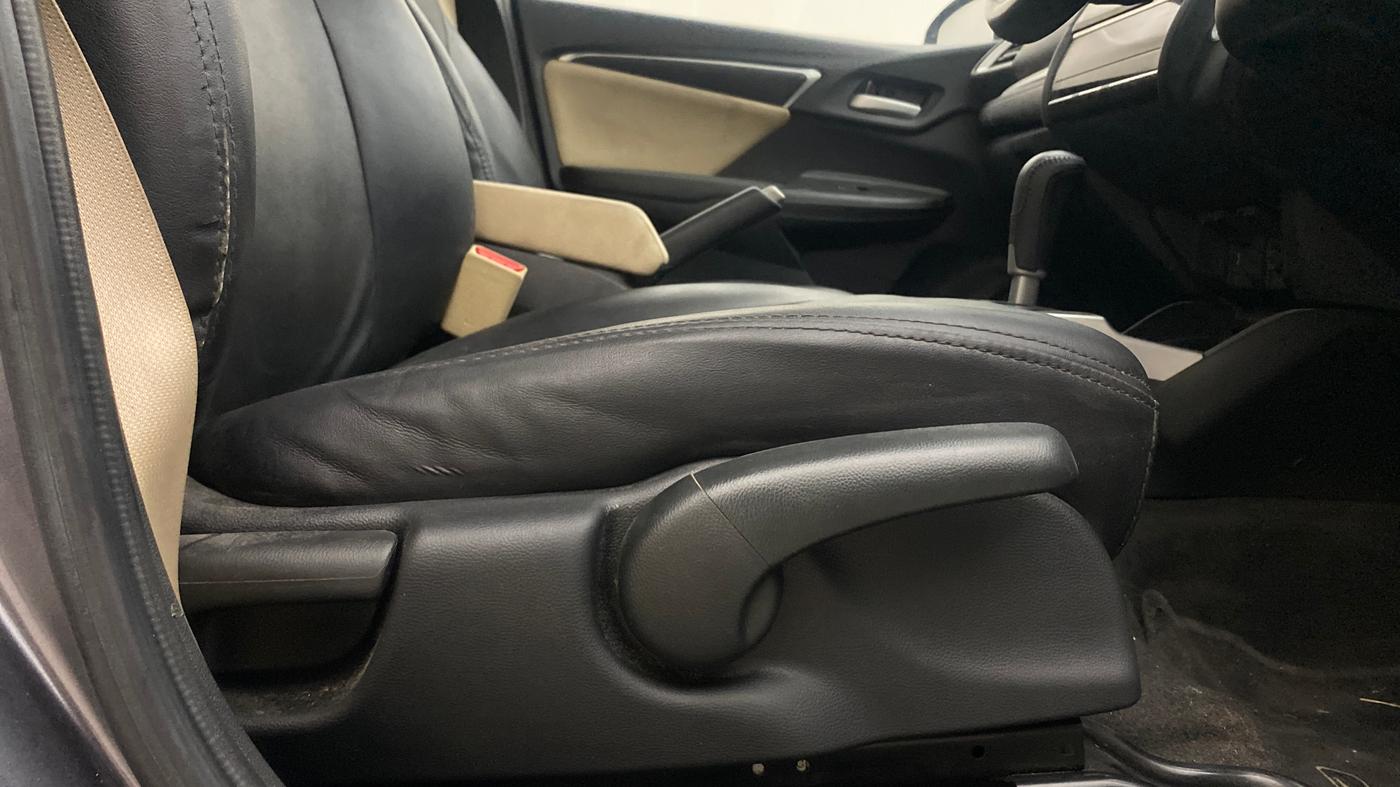 2021 Honda Jazz 1.2L I-VTEC ZX CVT, Petrol, Automatic, 74,641 km, Driver Side Adjustment Panel