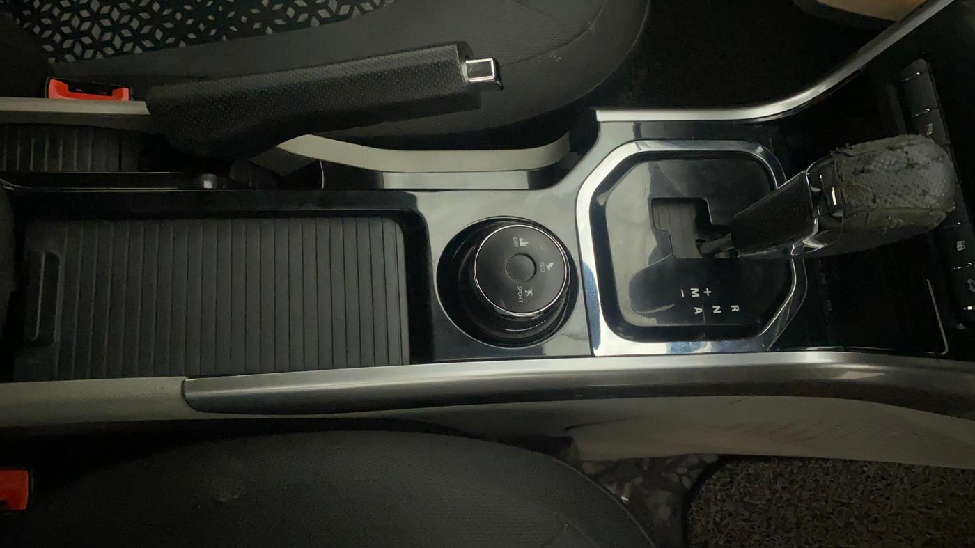 2018 Tata NEXON XZA PLUS PETROL, Petrol, Automatic, 26,249 km, Gear Lever