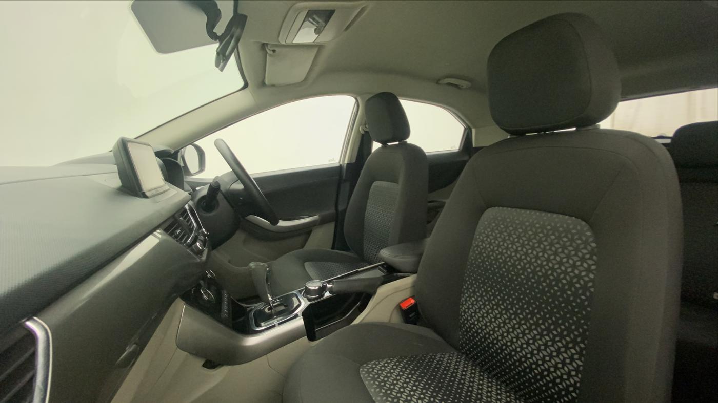 2018 Tata NEXON XZA PLUS PETROL, Petrol, Automatic, 26,249 km, Right Side Front Door Cabin