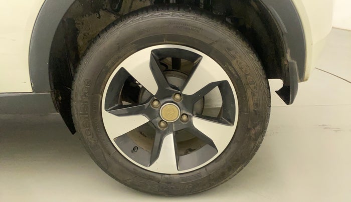 2018 Tata NEXON XZA PLUS PETROL, Petrol, Automatic, 26,249 km, Left Rear Wheel