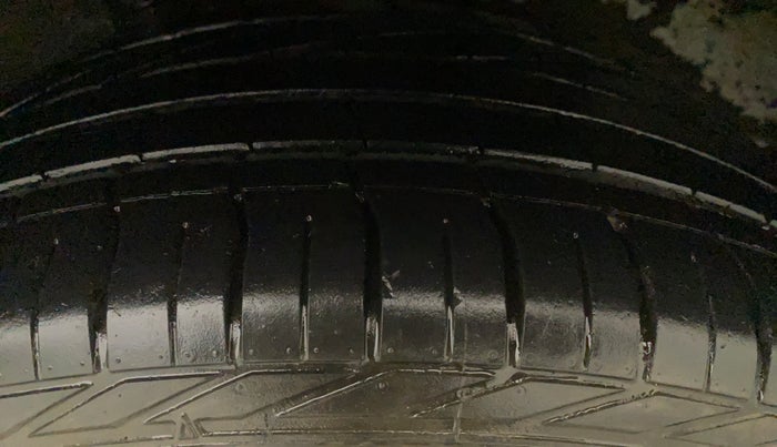 2018 Tata NEXON XZA PLUS PETROL, Petrol, Automatic, 26,249 km, Left Front Tyre Tread