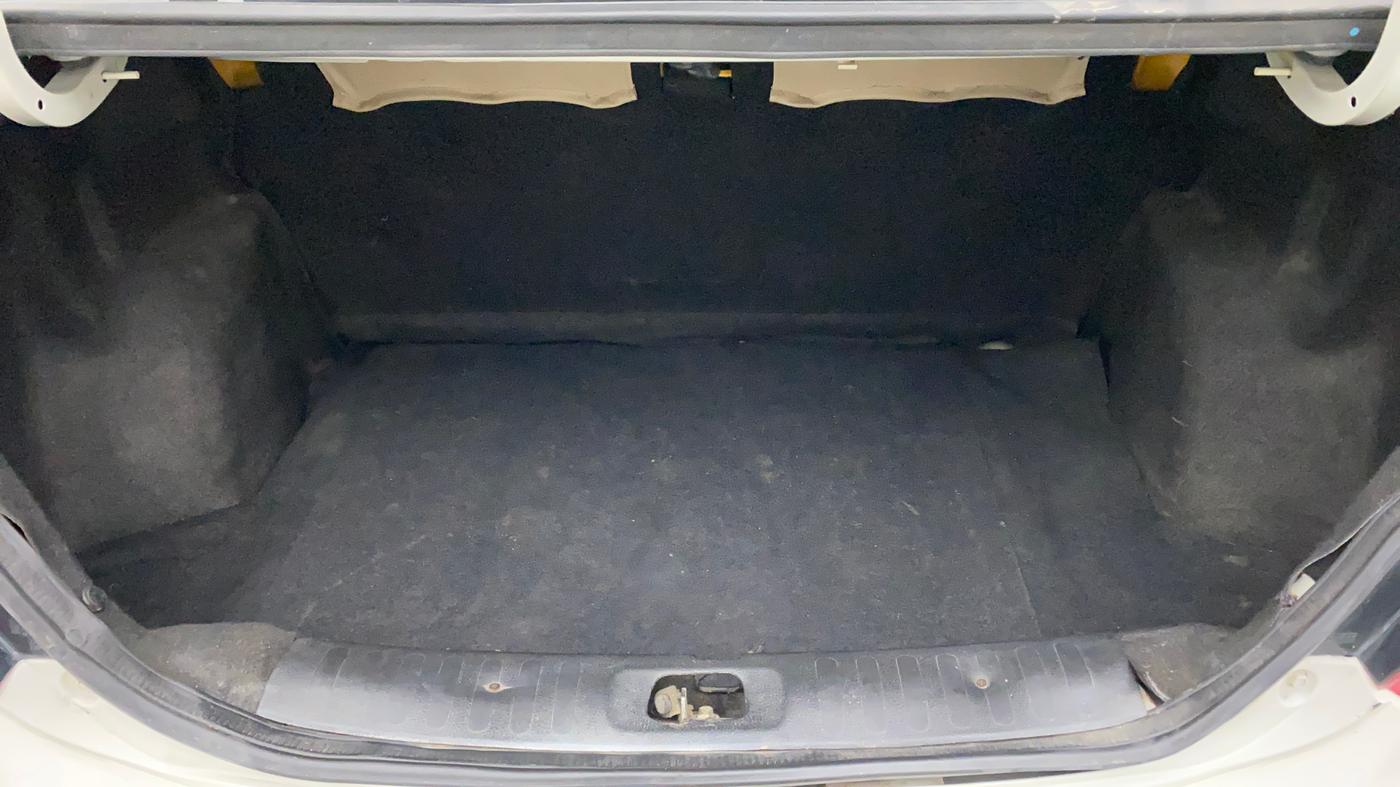 2015 Maruti Swift Dzire VXI, Petrol, Manual, 37,851 km, Boot Inside