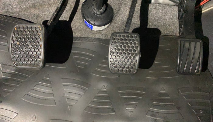 2021 Maruti Eeco 7 STR, Petrol, Manual, 6,161 km, Pedals