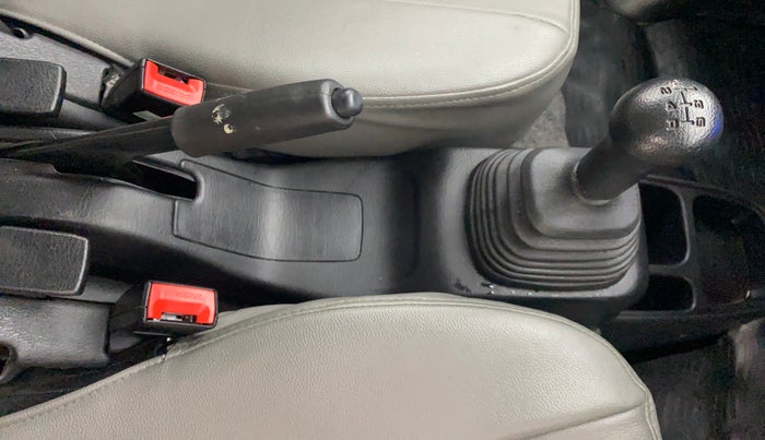 2021 Maruti Eeco 7 STR, Petrol, Manual, 6,161 km, Gear Lever