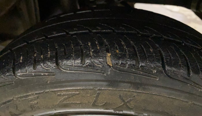 2017 Maruti Alto K10 VXI, Petrol, Manual, 66,405 km, Left Rear Tyre Tread