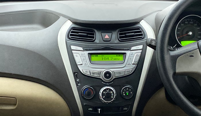 2016 Hyundai Eon SPORTZ, Petrol, Manual, 33,476 km, Air Conditioner