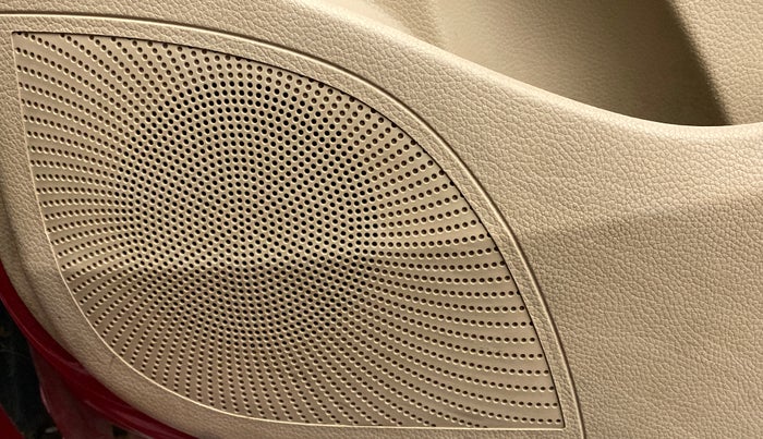 2016 Hyundai Eon SPORTZ, Petrol, Manual, 33,476 km, Speaker