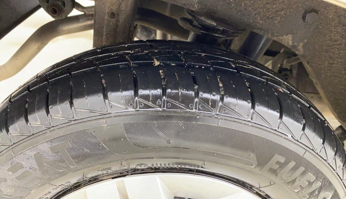 2021 Maruti Alto LXI, Petrol, Manual, 6,209 km, Right Rear Tyre Tread