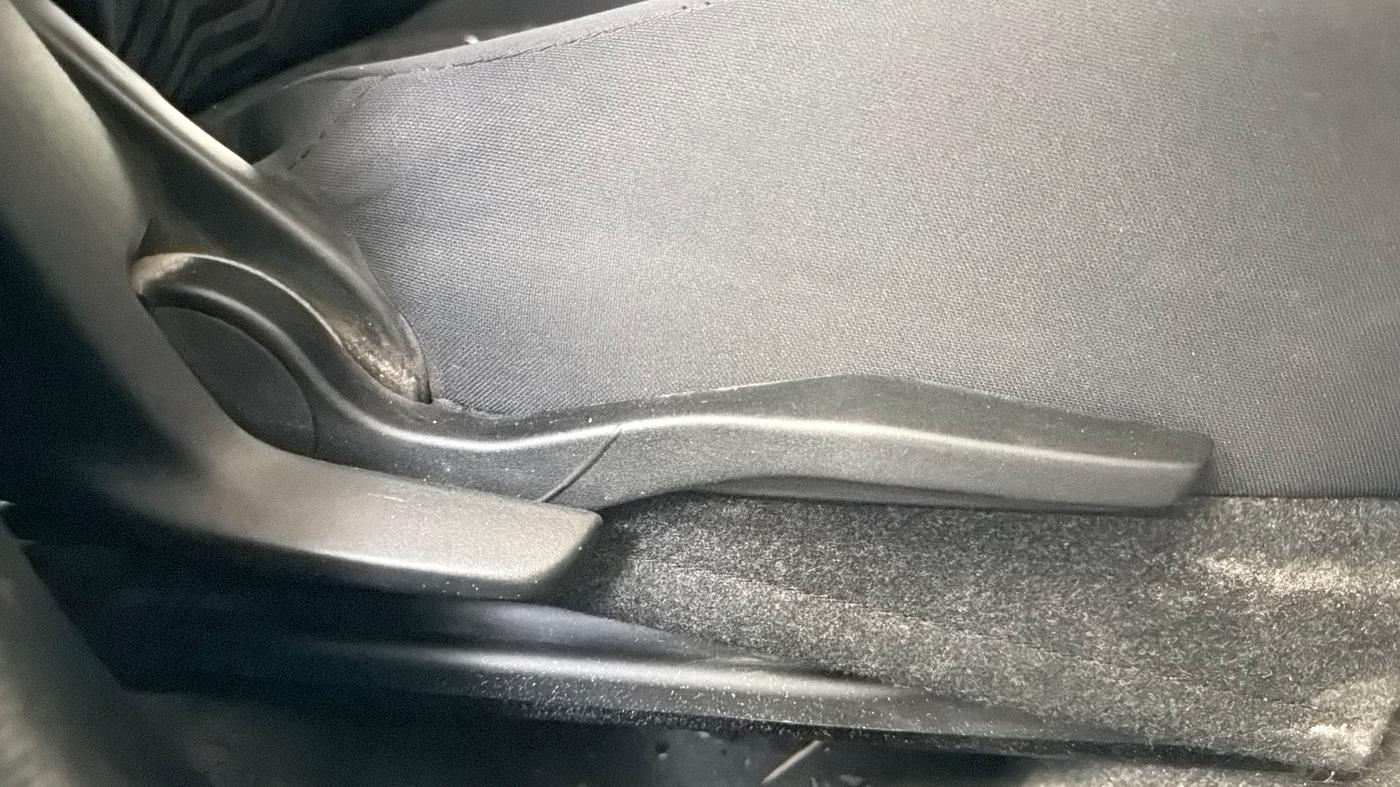 2022 Maruti Swift VXI, Petrol, Manual, 1,01,629 km, Driver Side Adjustment Panel