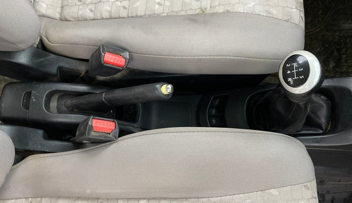 2016 Maruti Wagon R 1.0 VXI, CNG, Manual, 1,09,870 km, Gear Lever