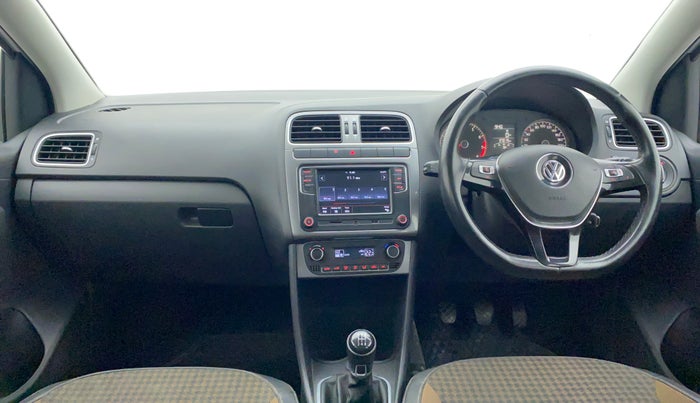 2018 Volkswagen Polo HIGHLINE PLUS 1.0 16 ALLOY, Petrol, Manual, 37,019 km, Dashboard