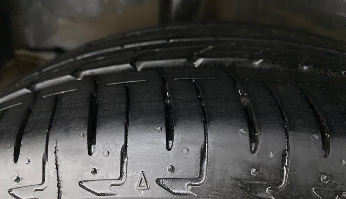 2022 Honda City ZX CVT, Petrol, Automatic, 6,562 km, Right Rear Tyre Tread