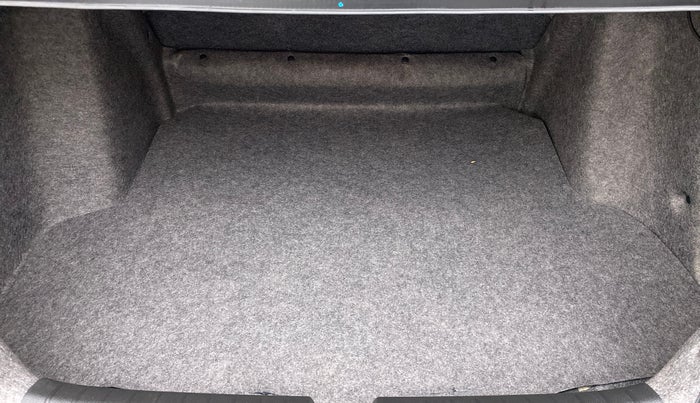 2022 Honda City ZX CVT, Petrol, Automatic, 6,562 km, Boot Inside