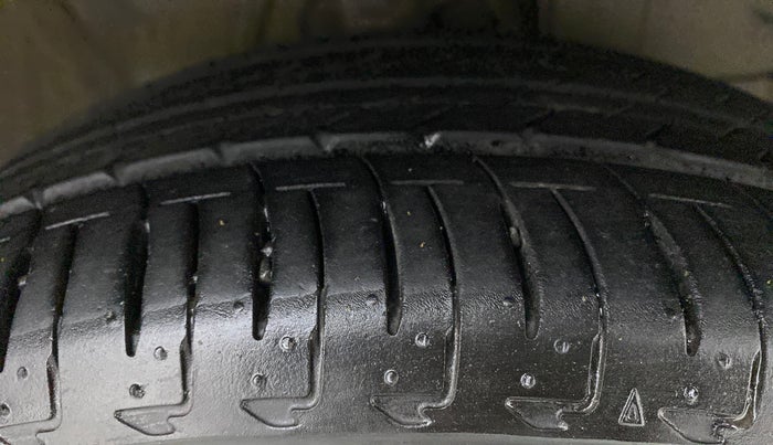 2022 Honda City ZX CVT, Petrol, Automatic, 6,562 km, Right Front Tyre Tread