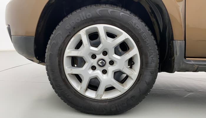 2016 Renault Duster RXL AMT 110 PS, Diesel, Automatic, 38,614 km, Left Front Wheel