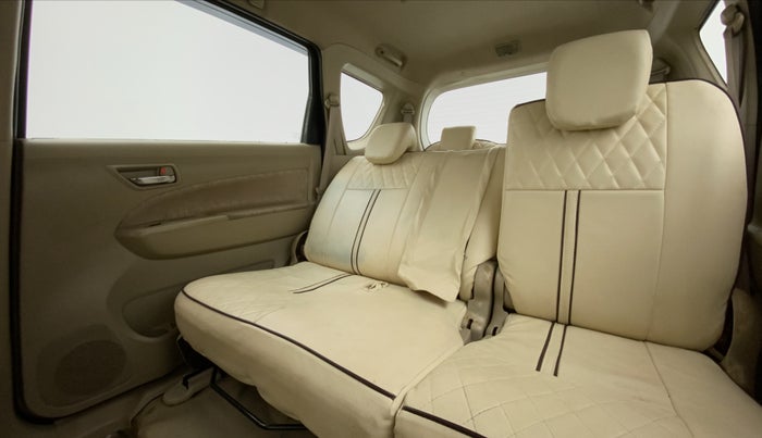 2013 Maruti Ertiga ZDI, Diesel, Manual, 42,942 km, Reclining Back Row Seats