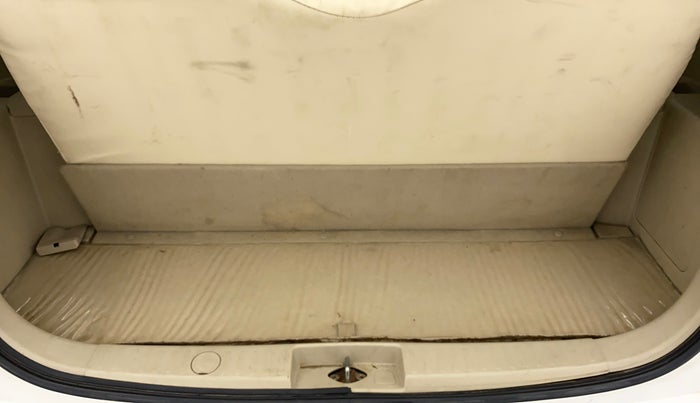 2013 Maruti Ertiga ZDI, Diesel, Manual, 42,942 km, Boot Inside