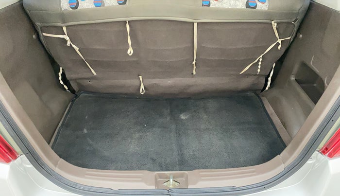 2011 Maruti Zen Estilo LXI, Petrol, Manual, 59,554 km, Boot Inside